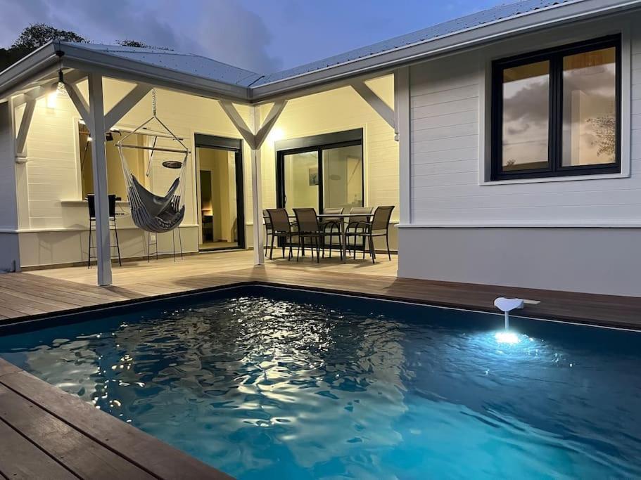 Superbe Villa Avec Piscine Et Proche Mer Au Diamant - 3 Chambres Et Salles De Bain Le Diamant Esterno foto
